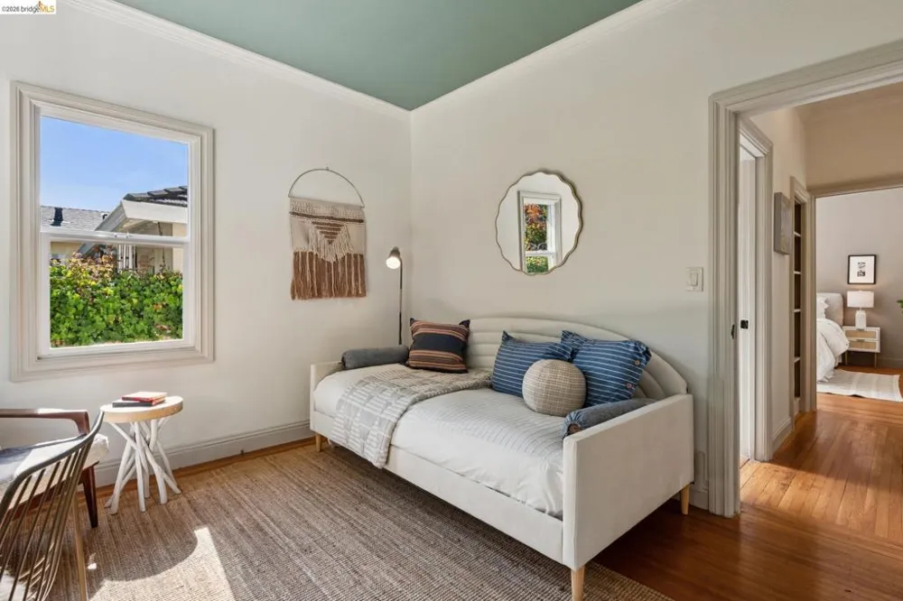 362 50Th St Oakland, CA 94609