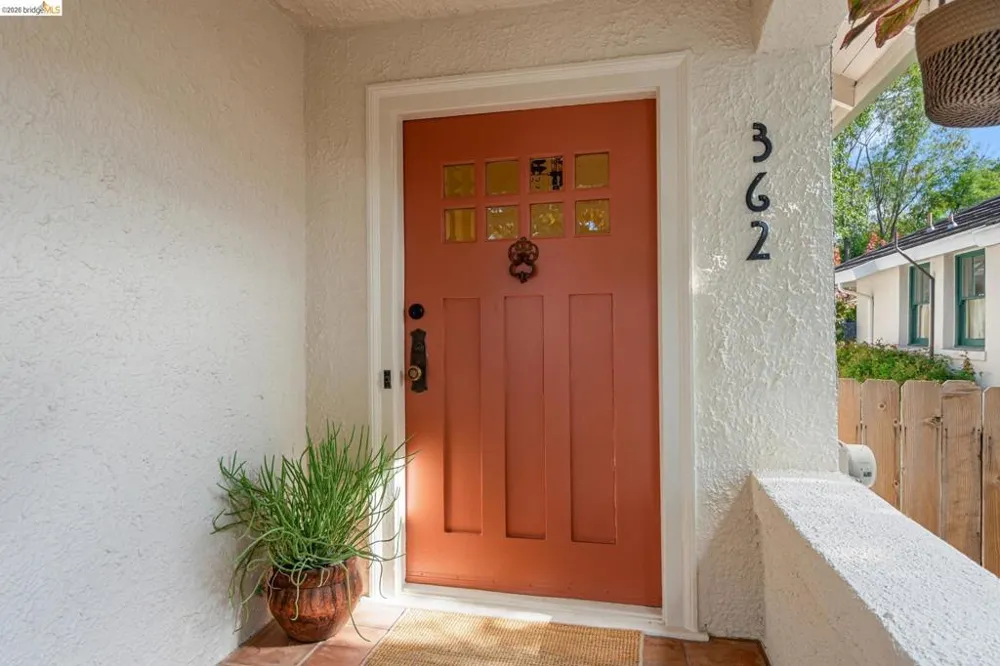 362 50Th St Oakland, CA 94609