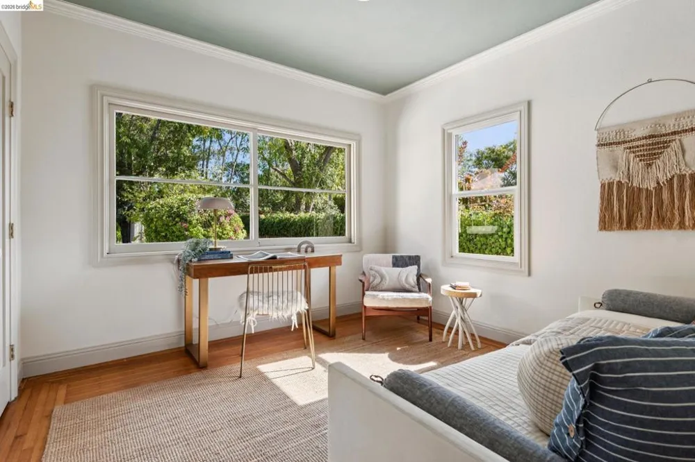362 50Th St Oakland, CA 94609