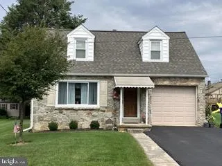 1615 BUTTERCUP ROAD