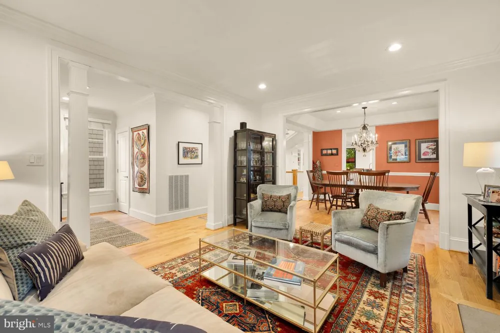 6512 RIDGE DRIVE Bethesda, MD 20816