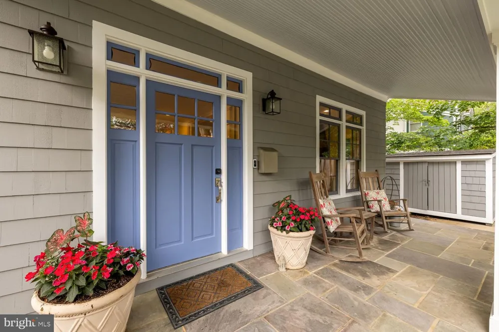 6512 RIDGE DRIVE Bethesda, MD 20816