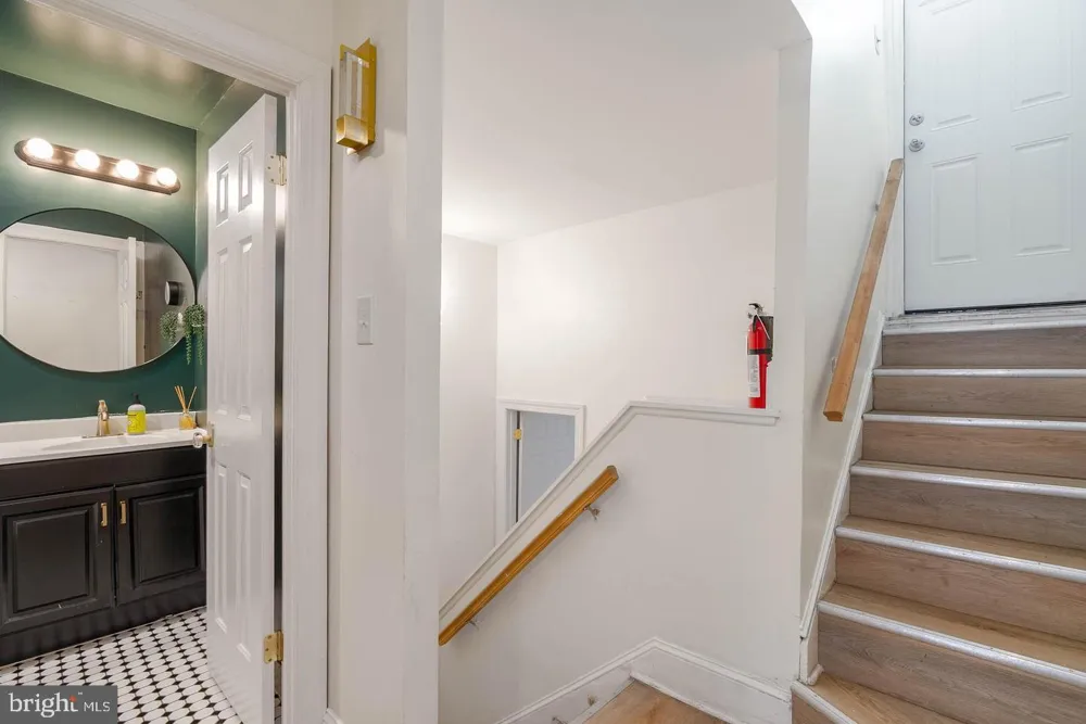 558 16TH STREET #3 Philadelphia, PA 19130