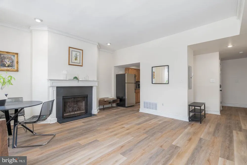 558 16TH STREET #3 Philadelphia, PA 19130