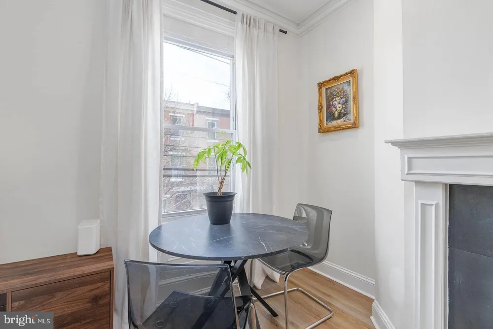 558 16TH STREET #3 Philadelphia, PA 19130