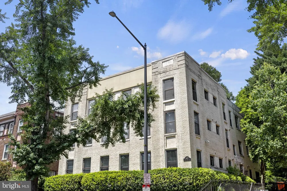 1437 SPRING ROAD NW #21 Washington, DC 20010
