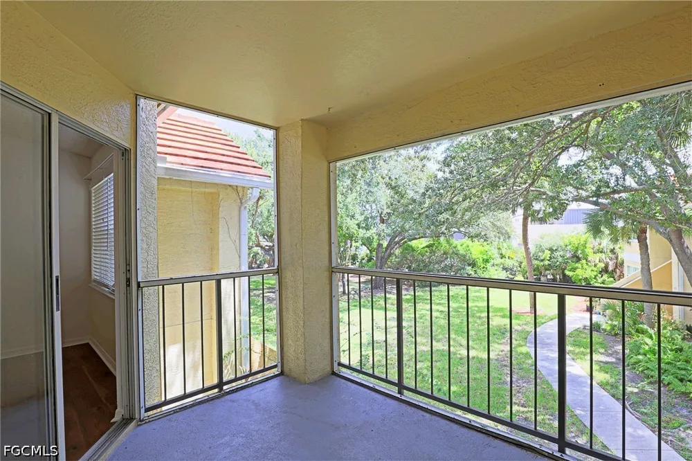 Equestrian Circle #812 Fort Myers, FL 33907