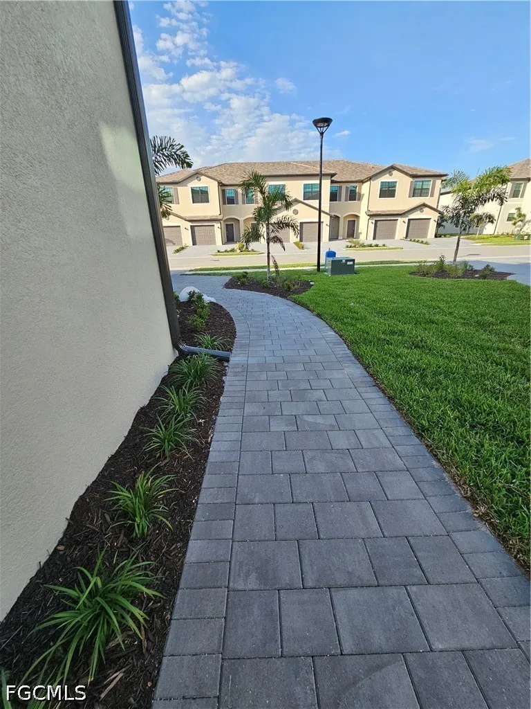 Gardeners Way Fort Myers, FL 33913