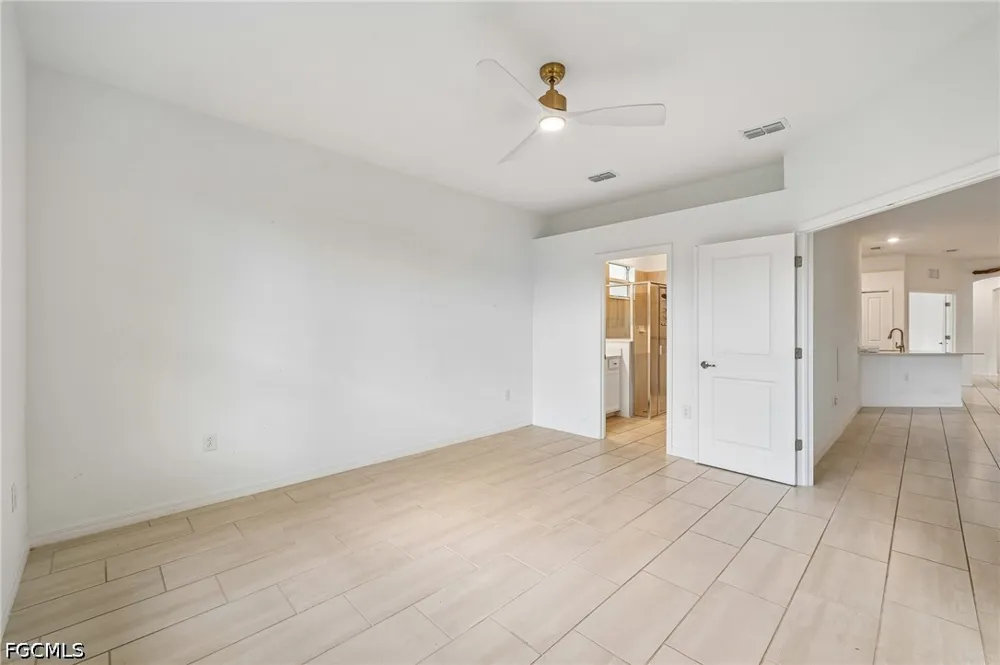 Vine Avenue Naples, FL 34120