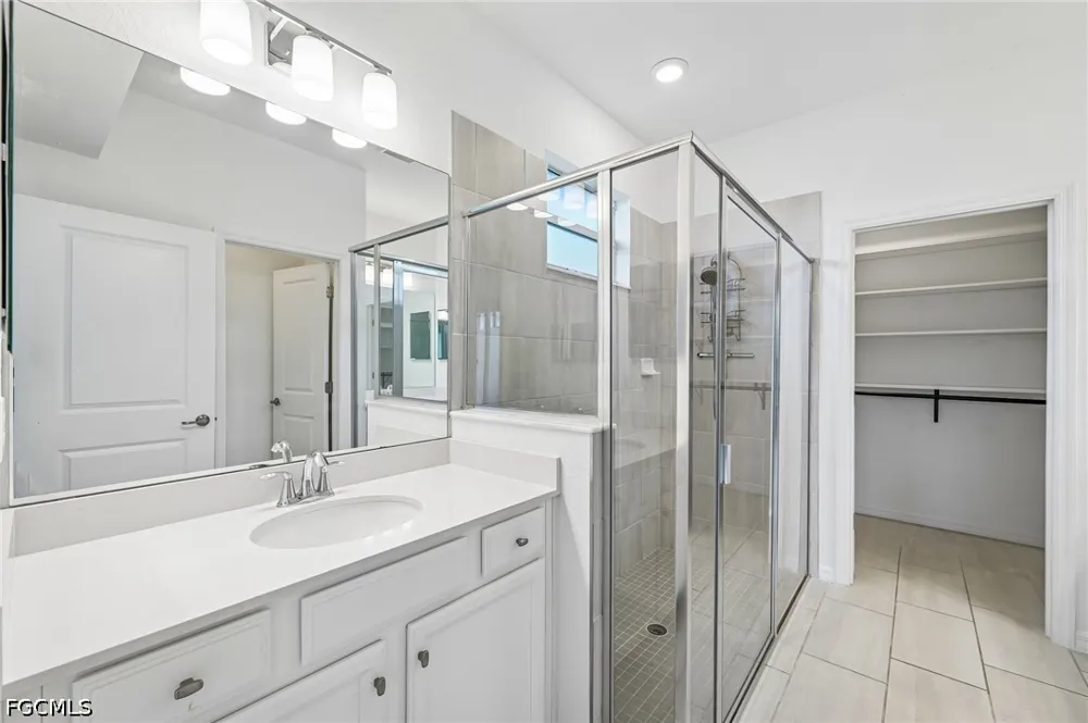 Vine Avenue Naples, FL 34120