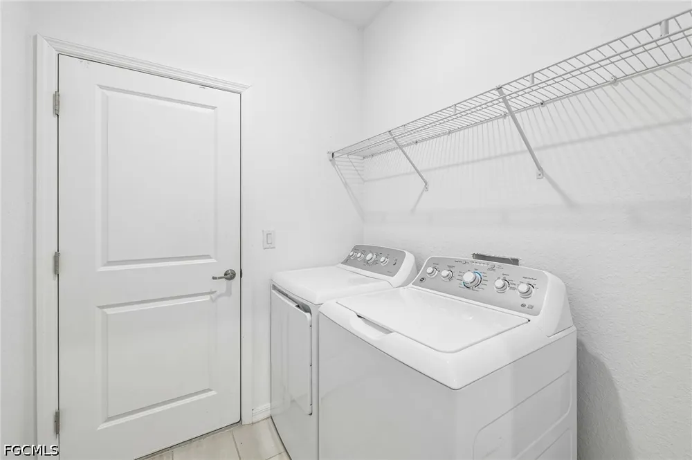 Vine Avenue Naples, FL 34120