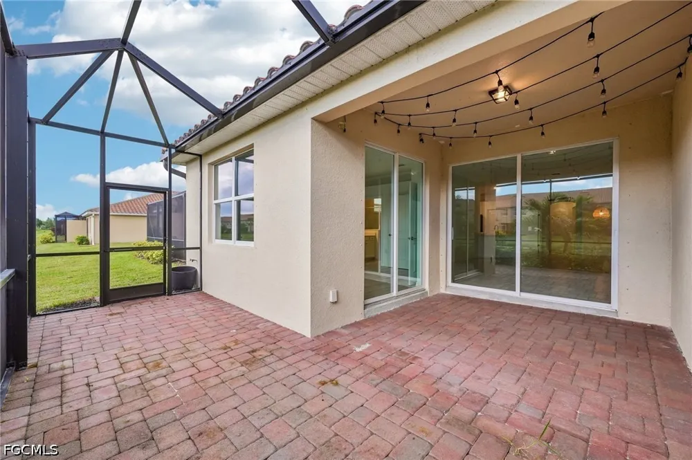 Vine Avenue Naples, FL 34120