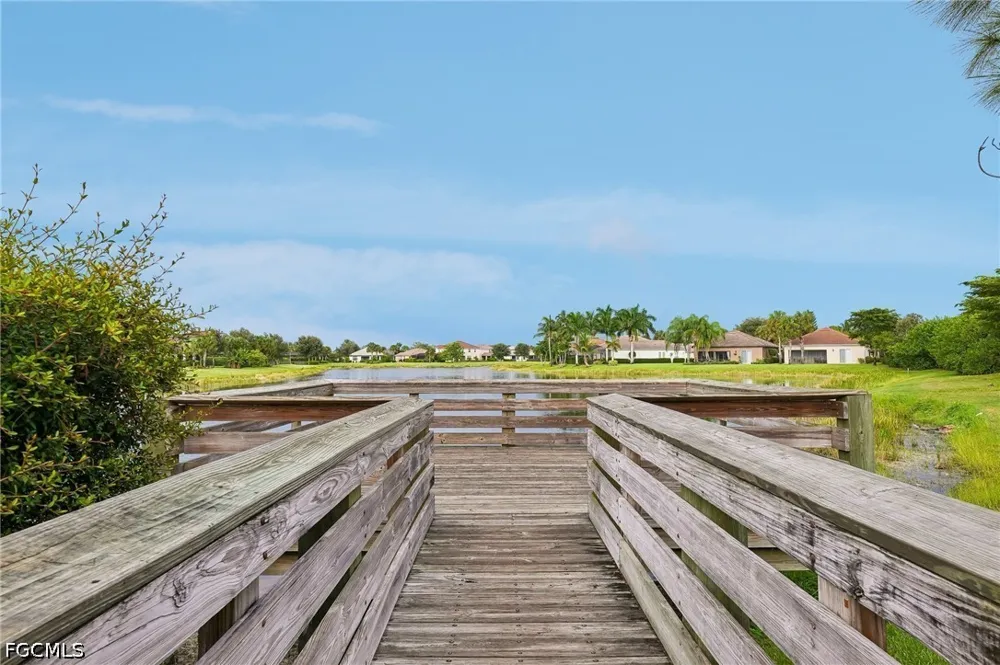 Vine Avenue Naples, FL 34120