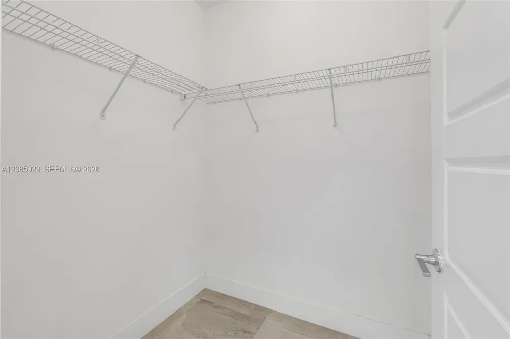 15071 SW 176th St Miami, FL 33187