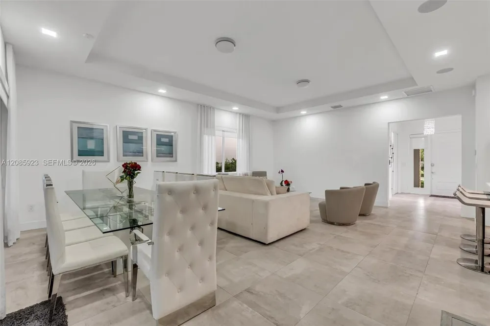 15071 SW 176th St Miami, FL 33187
