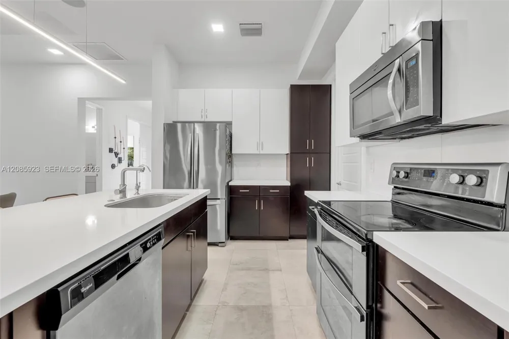 15071 SW 176th St Miami, FL 33187