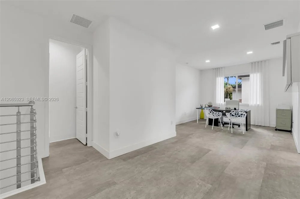 15071 SW 176th St Miami, FL 33187