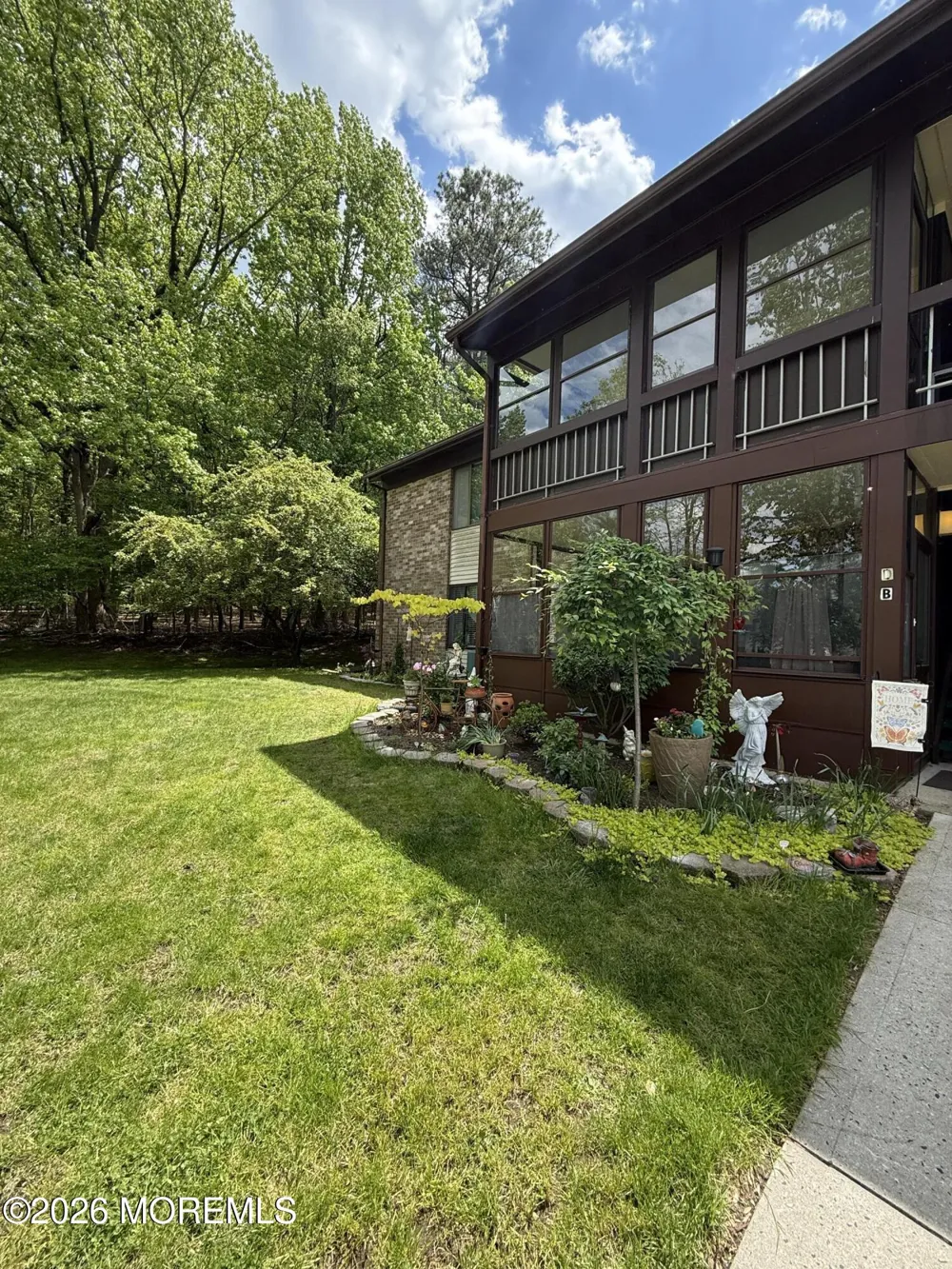 105 Amberly Drive #D Manalapan, NJ 07726