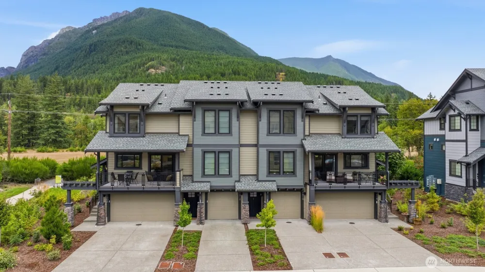 1906 SE 12 STREET North Bend, WA 98045