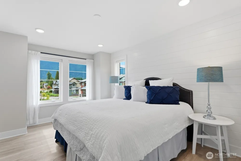 1906 SE 12 STREET North Bend, WA 98045