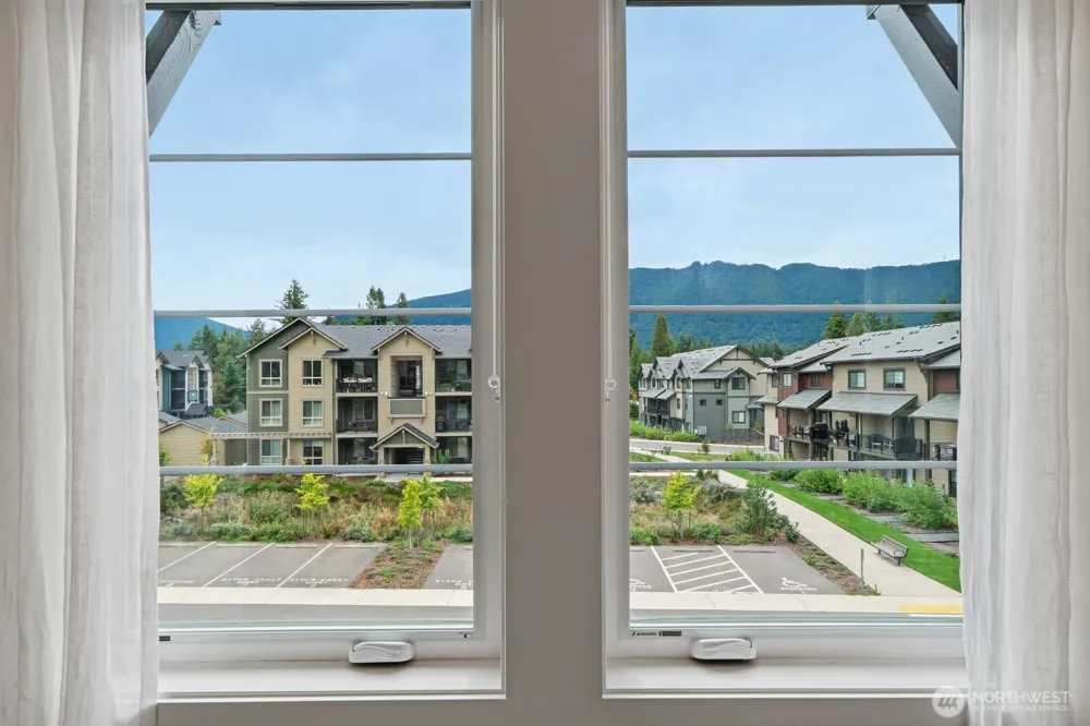 1906 SE 12 STREET North Bend, WA 98045