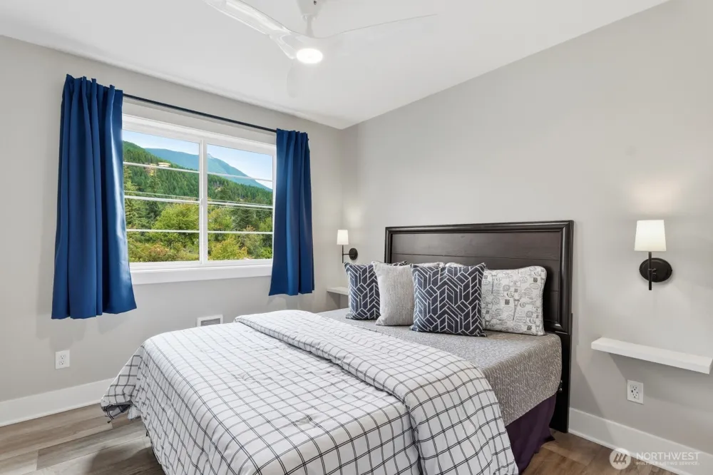 1906 SE 12 STREET North Bend, WA 98045