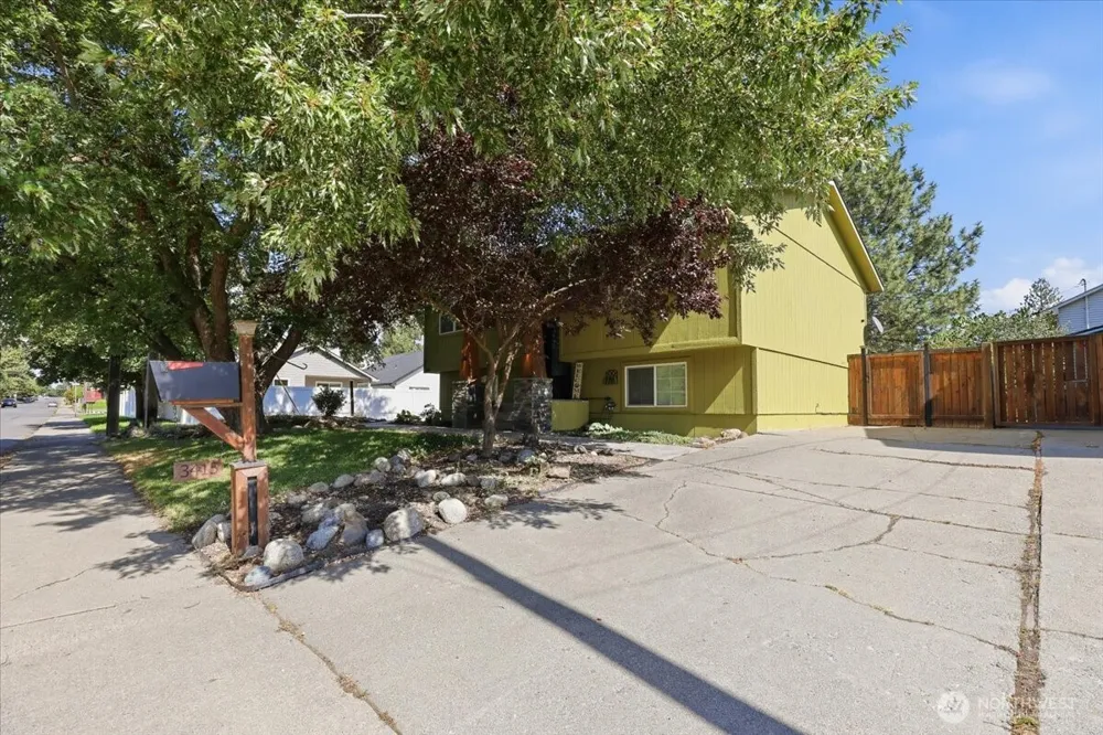 3415 S Myrtle Street Spokane, WA 99223