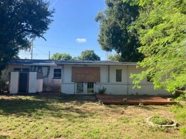 679 AVENUE L SE Winter Haven, FL 33880