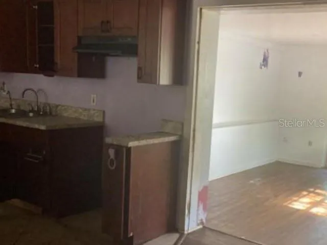 679 AVENUE L SE Winter Haven, FL 33880