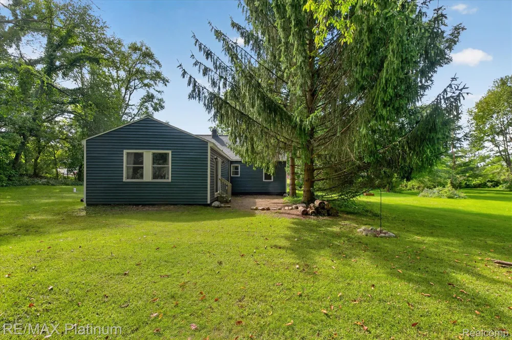 160 Kuhn Street Unadilla Township, MI 48137