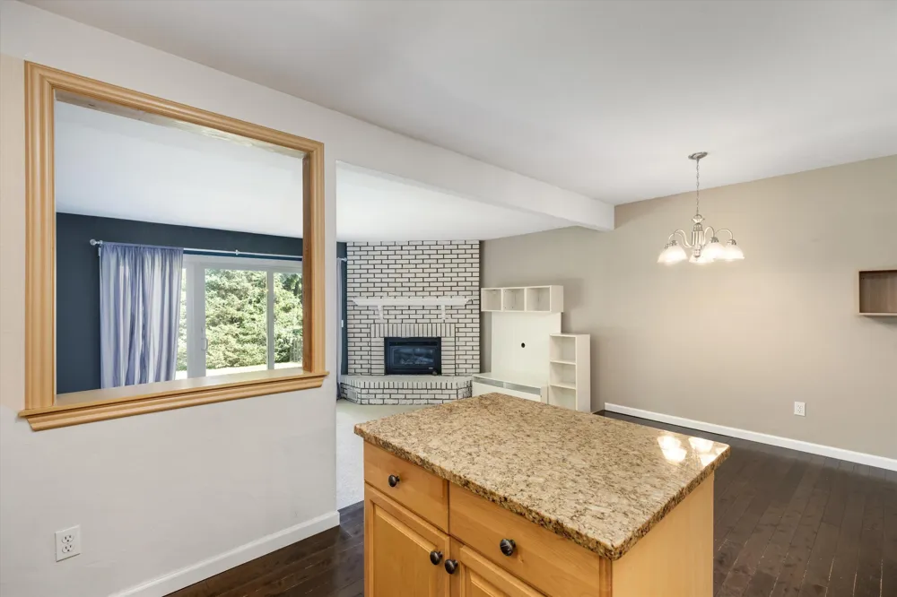 1845 Northbrook Drive Ann Arbor City, MI 48103