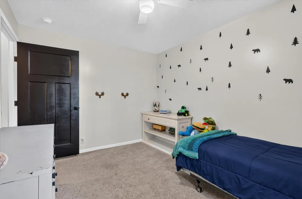9633 W Howard City Edmore Cato Township, MI 48850