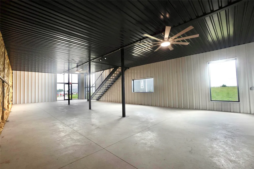 181 Ninety Four Lane Taylor, TX 76574