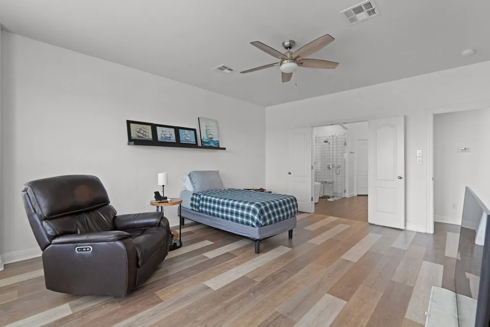 580 Clear Springs Hollow Buda, TX 78610