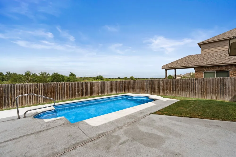 580 Clear Springs Hollow Buda, TX 78610