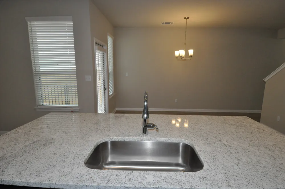 1621 Bella Drive #82 Leander, TX 78641