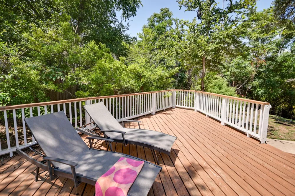 2412 Deer Pass Austin, TX 78746