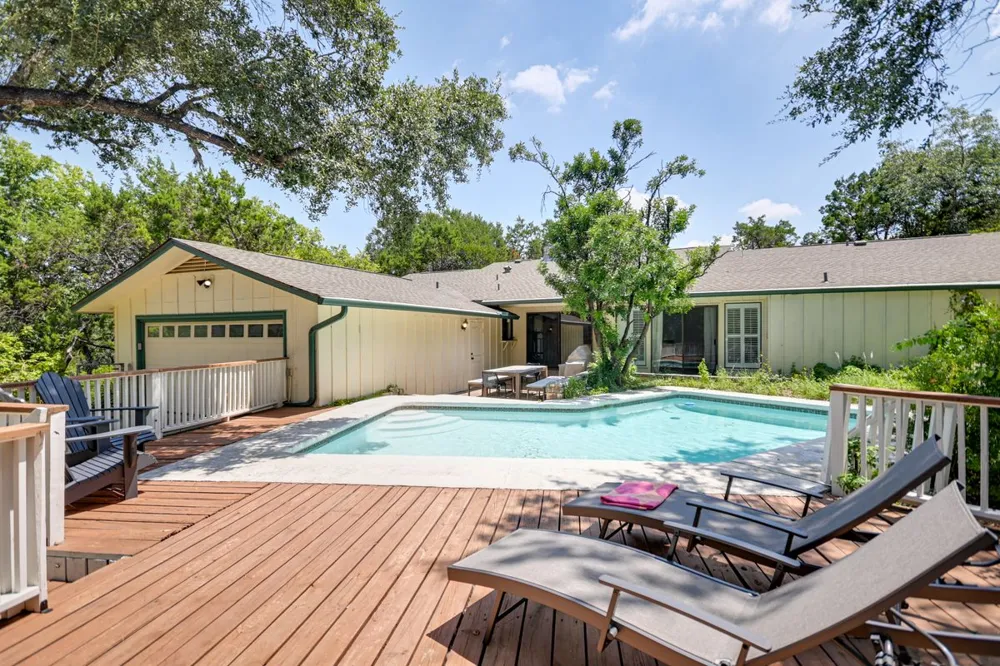 2412 Deer Pass Austin, TX 78746