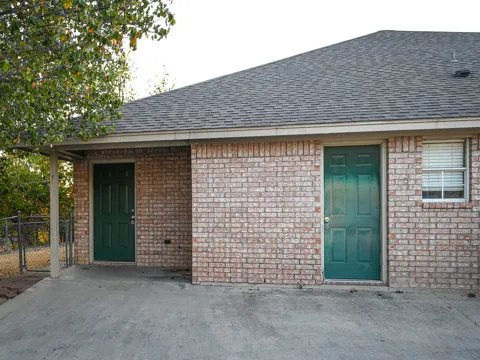 606 Sewell Drive #B