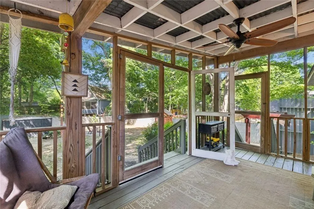 2152 Forrest Place NW Atlanta, GA 30318