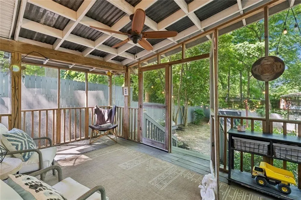 2152 Forrest Place NW Atlanta, GA 30318