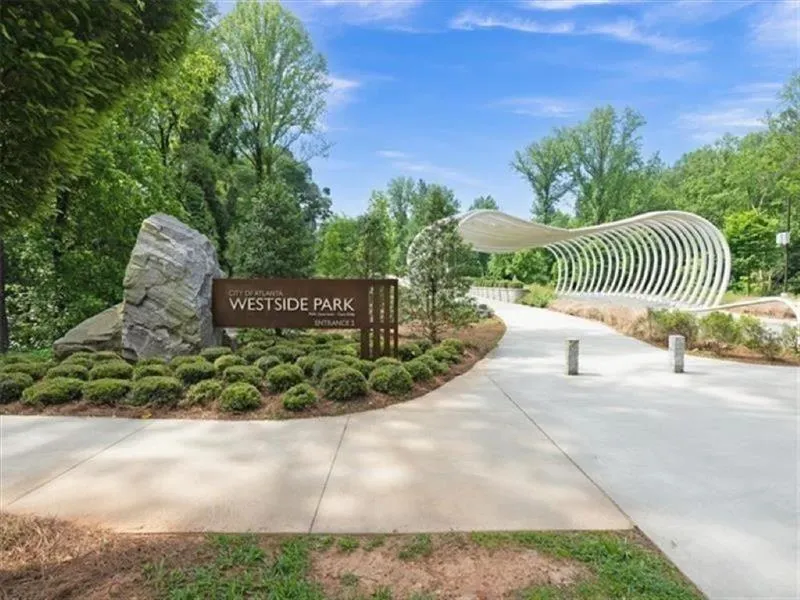 2152 Forrest Place NW Atlanta, GA 30318