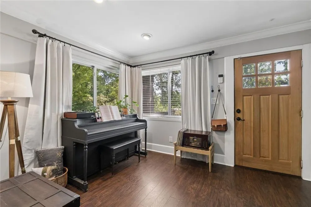 2152 Forrest Place NW Atlanta, GA 30318