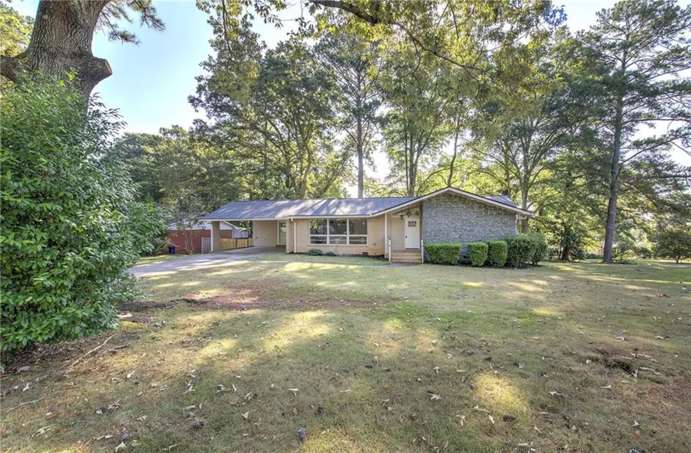 102 Summit Drive Griffin, GA 30224