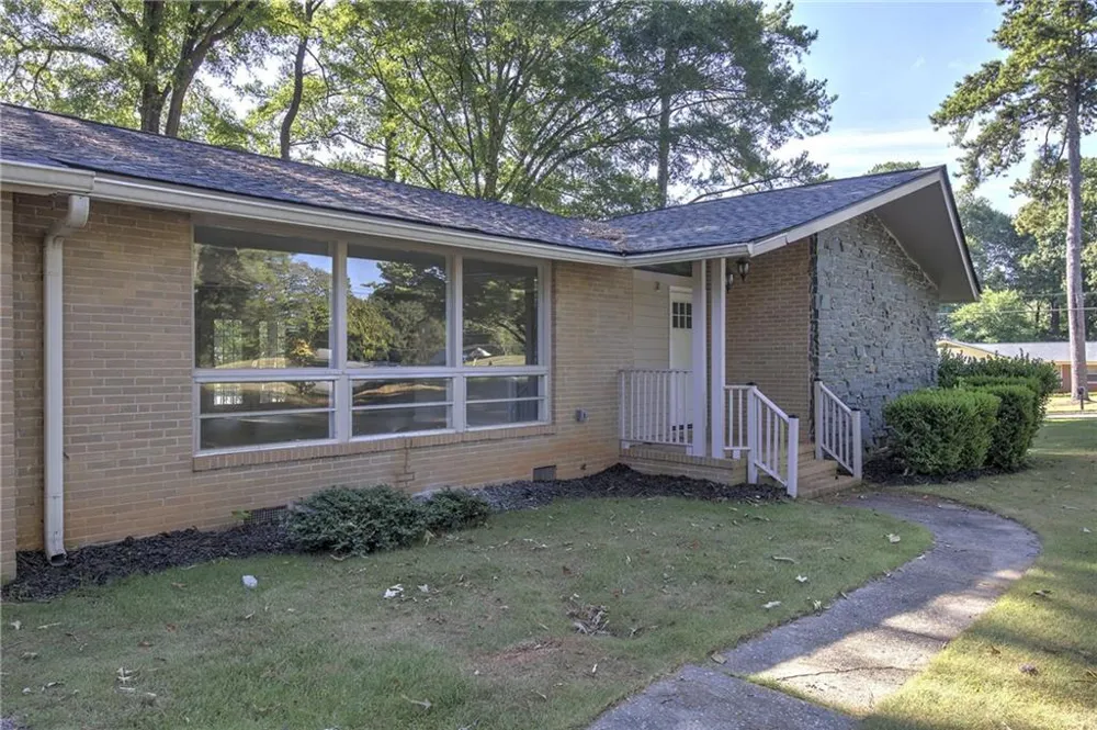 102 Summit Drive Griffin, GA 30224