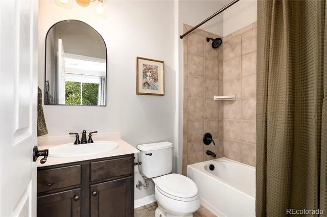 25551 E Indore Drive Aurora, CO 80016