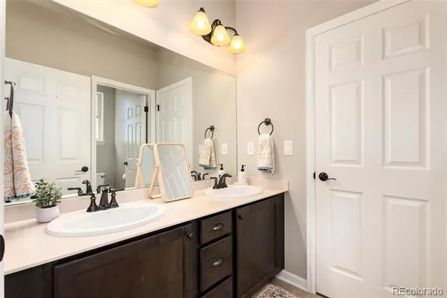 25551 E Indore Drive Aurora, CO 80016