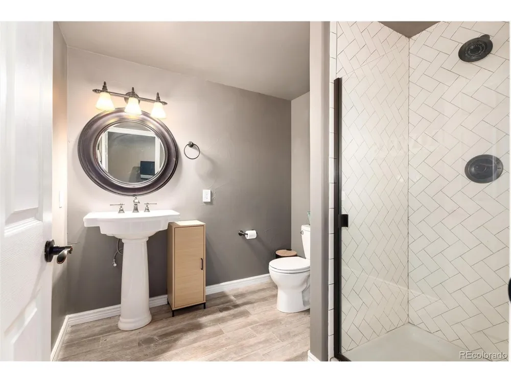 25551 E Indore Drive Aurora, CO 80016