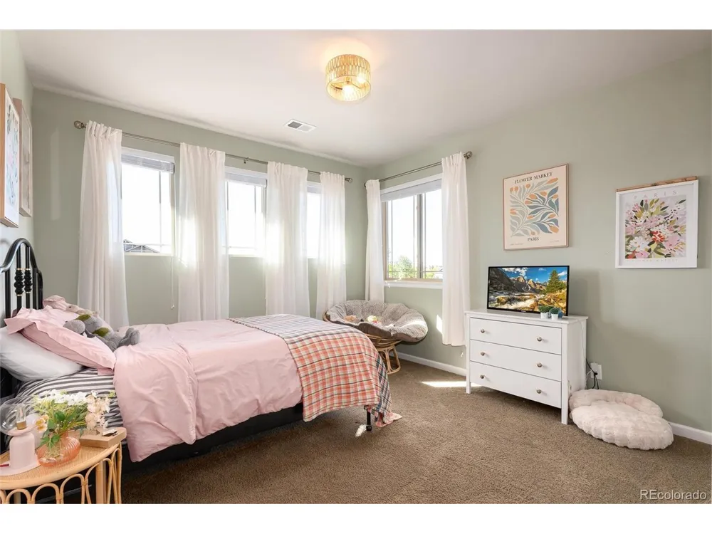 25551 E Indore Drive Aurora, CO 80016