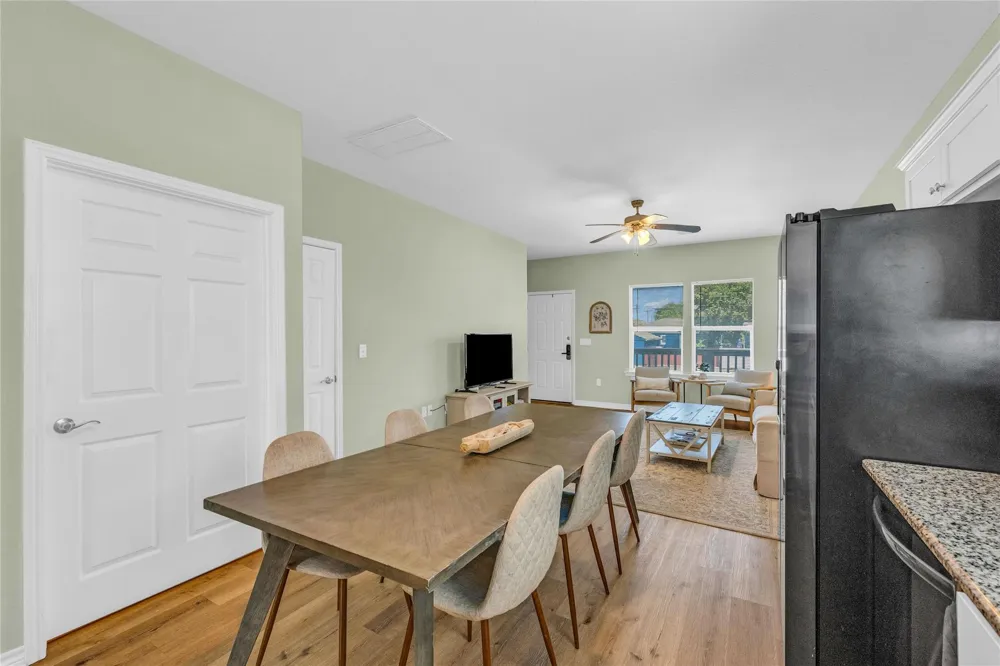 5419 Avenue N 1/2 Galveston, TX 77551